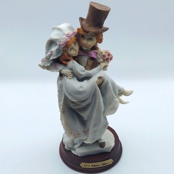 Vintage Just Married Porcelain Wedding Couple Crossing the Threshold Figurine - Picture 1 of 9